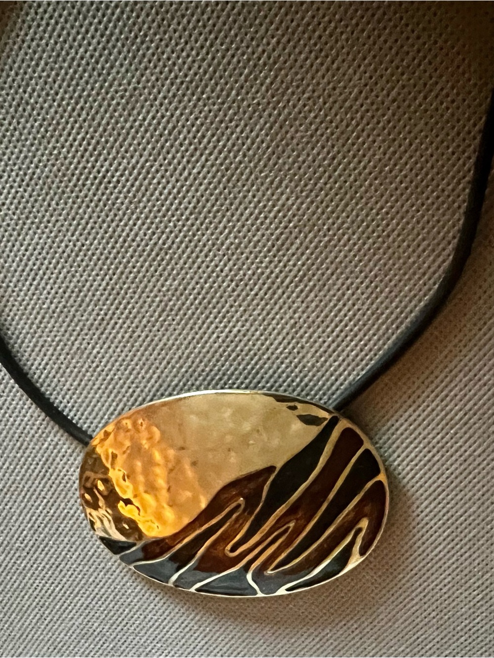 Necklace Chico’s Statement Oval Gold Black Brown Enamel Pendant Fall Look